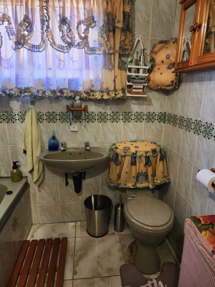 2 Bedroom Property for Sale in Jouberton North West